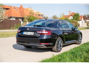 SKODA SUPERB 2.0 TDI SCR L&K 4x4 DSG7 L&K Friss szerviz / lengéscsillapító vezérlés olaj váltóolaj minden szűrő /