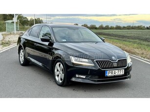 SKODA SUPERB 2.0 TDi SCR Style DSG7 magyarországi_bi-xenon_végig vezetett szervizkönyv