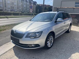 SKODA SUPERB Combi 1.6 CR TDI Elegance Friss műszakival. panoráma tető. navigáció. sok extra!