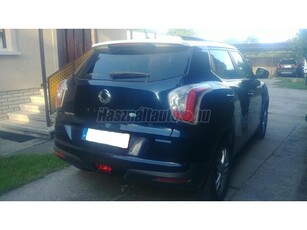 SSANGYONG TIVOLI 1.6e-XDI szervizkönyv