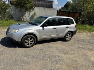 SUBARU FORESTER 2.0 D Active (EU5)