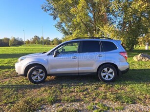 SUBARU FORESTER 2.0 D Active SJ