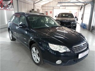 SUBARU OUTBACK 2.5 Trend SORSZÁM:54