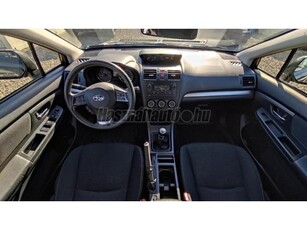 SUBARU XV 2.0 D Comfort 8 ALUFELNI.TETŐCSOMAGTARTÓ.VÉGIG MÁRKASZERVIZ