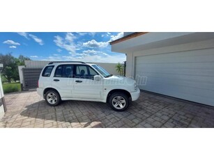 SUZUKI GRAND VITARA 2.5 V6