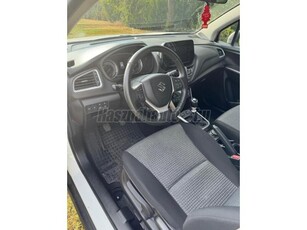 SUZUKI S-CROSS 1.4 Hybrid GL+ 4WD