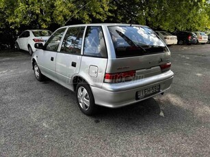 SUZUKI SWIFT 1.0 GL Silver III.