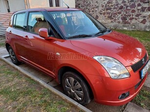 SUZUKI SWIFT 1.3 GLX CD AC