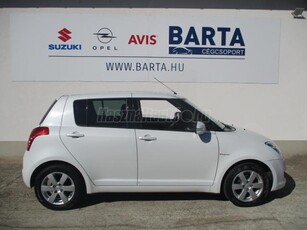 SUZUKI SWIFT 1.3 GLX CD AC Hello limitált