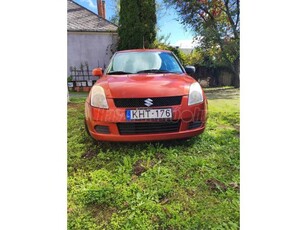 SUZUKI SWIFT 1.3 GLX CD