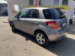 SUZUKI SX4 1.5 GLX AC ITT és MOST AKCIÓ!!! 1 TULAJ/KLIMA/ÜLÉSFŰTÉS