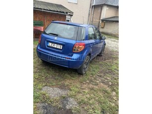 SUZUKI SX4 1.5 GLX AC Travel