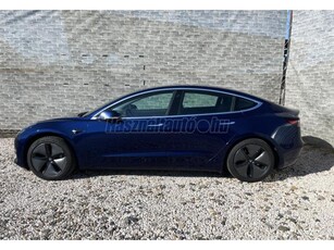 TESLA MODEL 3 Long Range AWD (Automata) BALESETMENTES. 2 KULCS. 2 KÁRTYA.+VONÓHOROG+GARANCIÁLIS