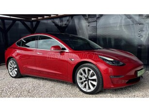 TESLA MODEL 3 Long Range AWD (Automata) PIROS METÁL. 19 ZOLL. BALESETMENTES. GYÖNYÖRŰ ÁLLAPOT. ÖSSZKERÉKHAJTÁS