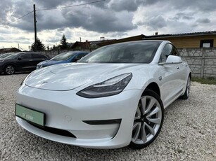 TESLA MODEL 3 Standard Range Plus Aut 19-os alufelniGyöngyházfehér/2 gyári kulcs