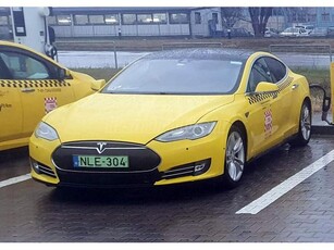 TESLA MODEL S 85 (Automata) autopilot 1 hardver. FREE SUC SC01 ingyen töltés