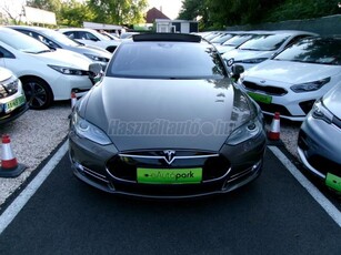 TESLA MODEL S 85D AWD (Automata) 7 FŐ-LÉGRUGÓ-PANORÁMA-TÉLI CSOMAG!