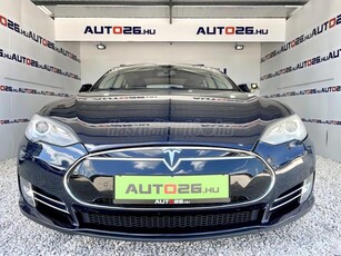 TESLA MODEL S P85 Performance (Automata) NAPFÉNYTETŐ - BŐR BELSŐ - LÉGRUGÓ - R21 KEREKEK