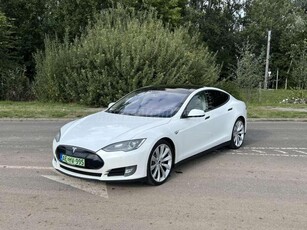 TESLA MODEL S P85 Performance (Automata) SC01 INGYEN TÖLTÉS.CCS UPGRADE.ÚJ GARANCIÁLIS HAJTÁS.ÚJ AKKUMULÁTOR.FULL EXTRA