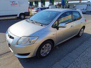 TOYOTA AURIS 1.33