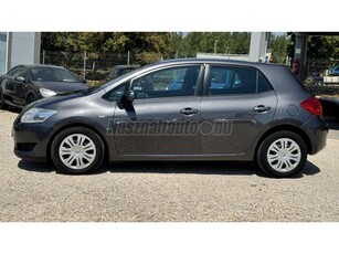 TOYOTA AURIS 1.33 Life+