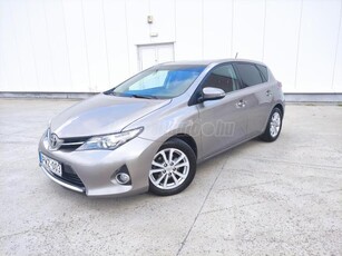 TOYOTA AURIS 1.4 D-4D Limited Digit Klíma Tolató Kamera Bőr kárpit!!!!!!!!!!!!!!!!!!!!!!!!!!!!