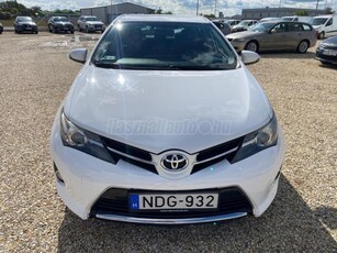 TOYOTA AURIS 1.6 Active Digitklíma.Ülésfűtés.Tolatókamera.Tempomat