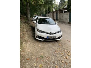 TOYOTA AURIS 1.6 D-4D Active