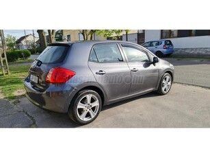 TOYOTA AURIS 1.6 Sol M M