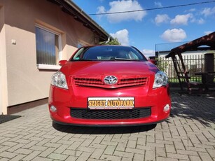 TOYOTA AURIS 1.6 Sol VONÓHOROG 122000 KM!!!