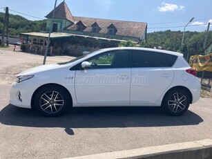 TOYOTA AURIS 1.8 HSD Active (Automata) JÓ ÁLLAPOTBAN!T.KAMERA-TEMPOMAT-SOK EXTRA