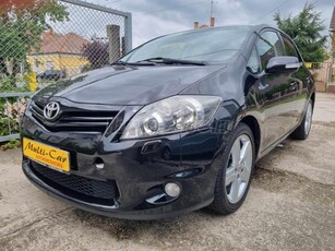 TOYOTA AURIS 2.0 D-4D DPF Sol