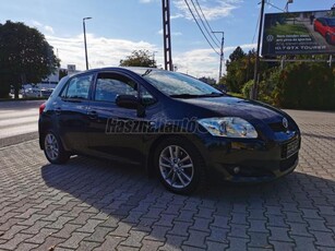 TOYOTA AURIS 2.0 D-4D Executive Digit Klíma-Tempomat-Vonóhorog