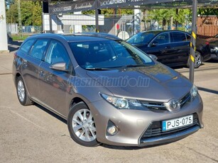 TOYOTA AURIS Touring Sports 1.6 Active Trend+ 2 tulajdonos. gyári fényezés. garantált km. szervizkönyv