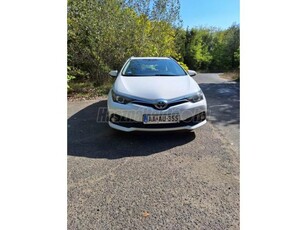 TOYOTA AURIS Touring Sports 1.6 D-4D Active