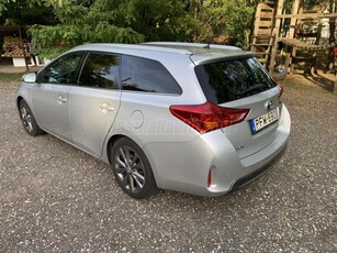 TOYOTA AURIS Touring Sports 1.8 HSD Active Trend (Automata)