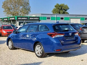 TOYOTA AURIS Touring Sports 1.8 HSD Active Trend+ TSS (Automata) 16 ALU-ÜLÉS F-T.KAMERA-TÁV T.TEMPOMAT-NAVI-179ekM