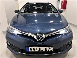 TOYOTA AURIS Touring Sports 1.8 HSD Executive TSS (Automata) Megkímélt!