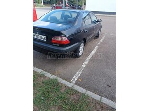 TOYOTA AVENSIS 1.6 Linea Terra