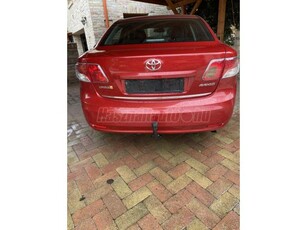 TOYOTA AVENSIS 1.8 Executive