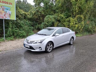 TOYOTA AVENSIS 1.8 Limited CVT