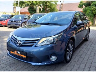 TOYOTA AVENSIS 2.0 D-4D Executive 119000Km! GYÁRI FÉNYEZÉS. KAMERA. NAVI