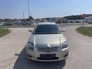 TOYOTA AVENSIS 2.0 D-4D Executive