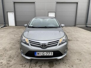 TOYOTA AVENSIS 2.0 D-4D Premium Szép Állapotban.Gondos Tulajdonostól!