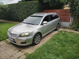 TOYOTA AVENSIS 2.0 D-4D Sol Plus