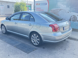 TOYOTA AVENSIS 2.0 D-4D Sol Plus