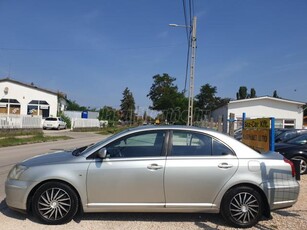 TOYOTA AVENSIS 2.0 Sol Elegant