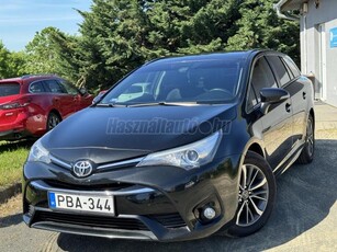 TOYOTA AVENSIS Touring Sports 1.8 Active ÉRINTŐ KIJELZŐ / SÁVTARTÓ / ÜLÉSFŰTÉS