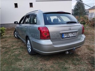 TOYOTA AVENSIS Wagon 1.8 Sol Technic