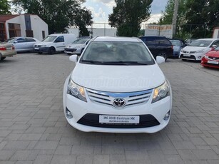 TOYOTA AVENSIS Wagon 2.0 D-4D Sol +2 ÉV GARANCIÁVAL+NAVI+KAMERA+ÜLÉSFŰTÉS+TEMPOMAT+GYÖNYÖRŰ+